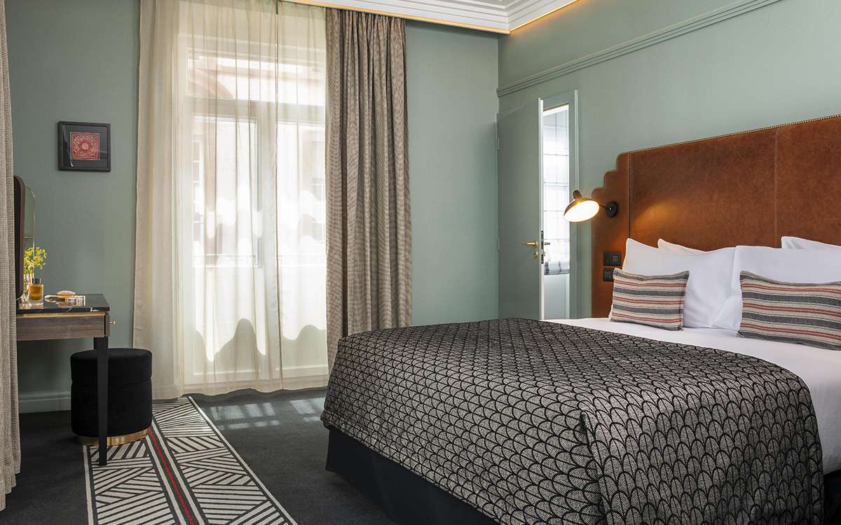 reserve a luxury suite in Strasbourg | 5-star hotel in Strasbourg, Alssace