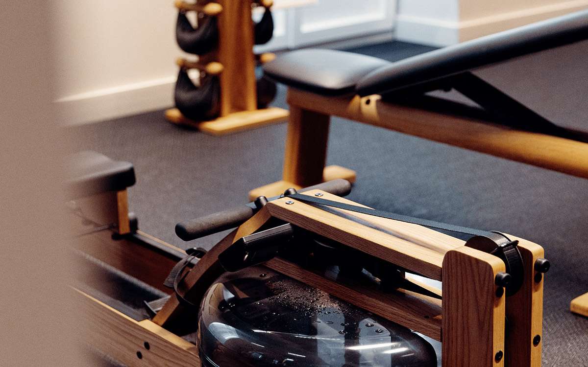 Rameur de l'espace fitness à l'hotel Maison Rouge Strasbourg