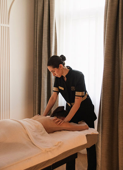 Facial treatment at the Spa Maison Rouge in Strasbourg